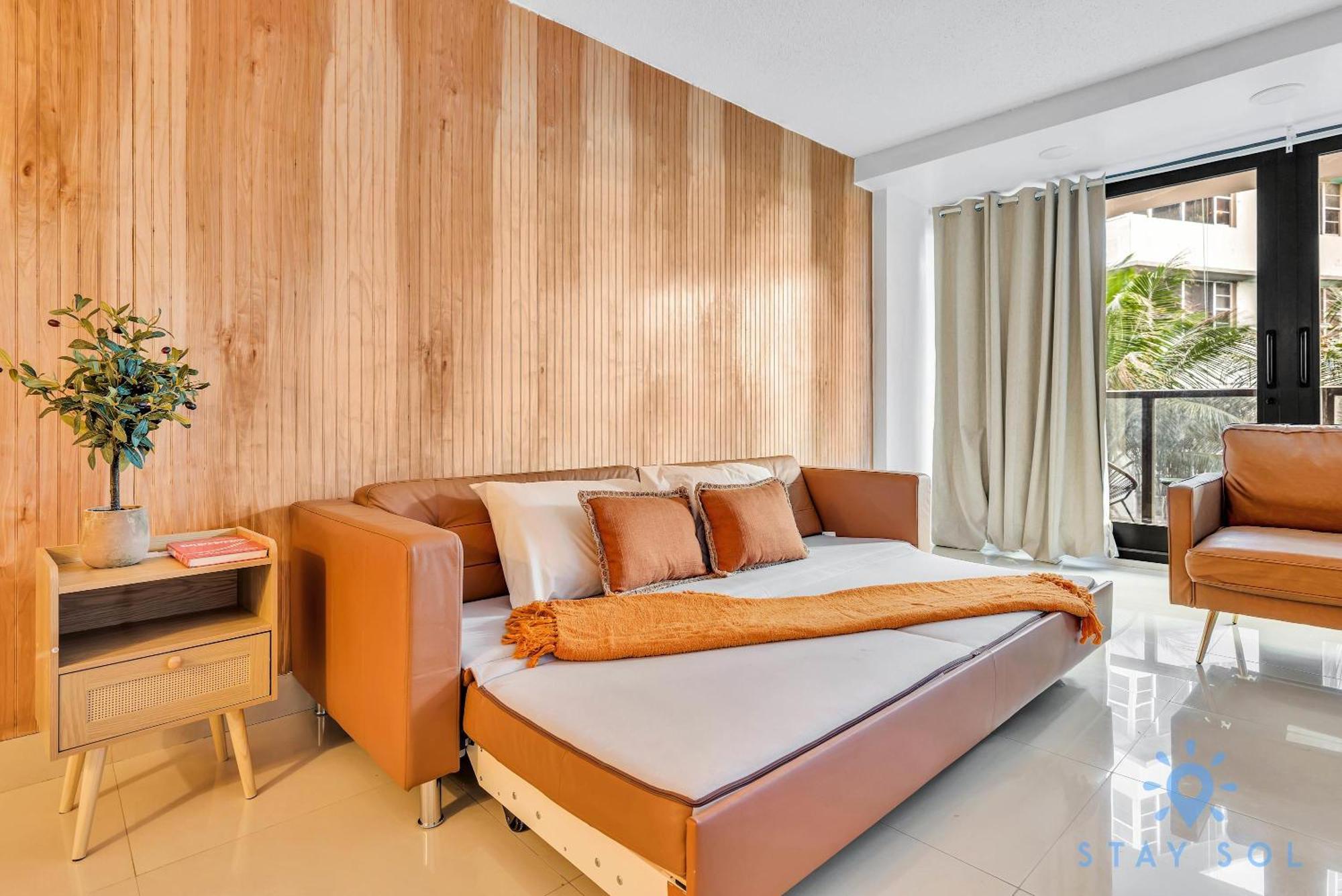 Beautiful 2 Bedroom Amazing Pool Apartment Miami Beach