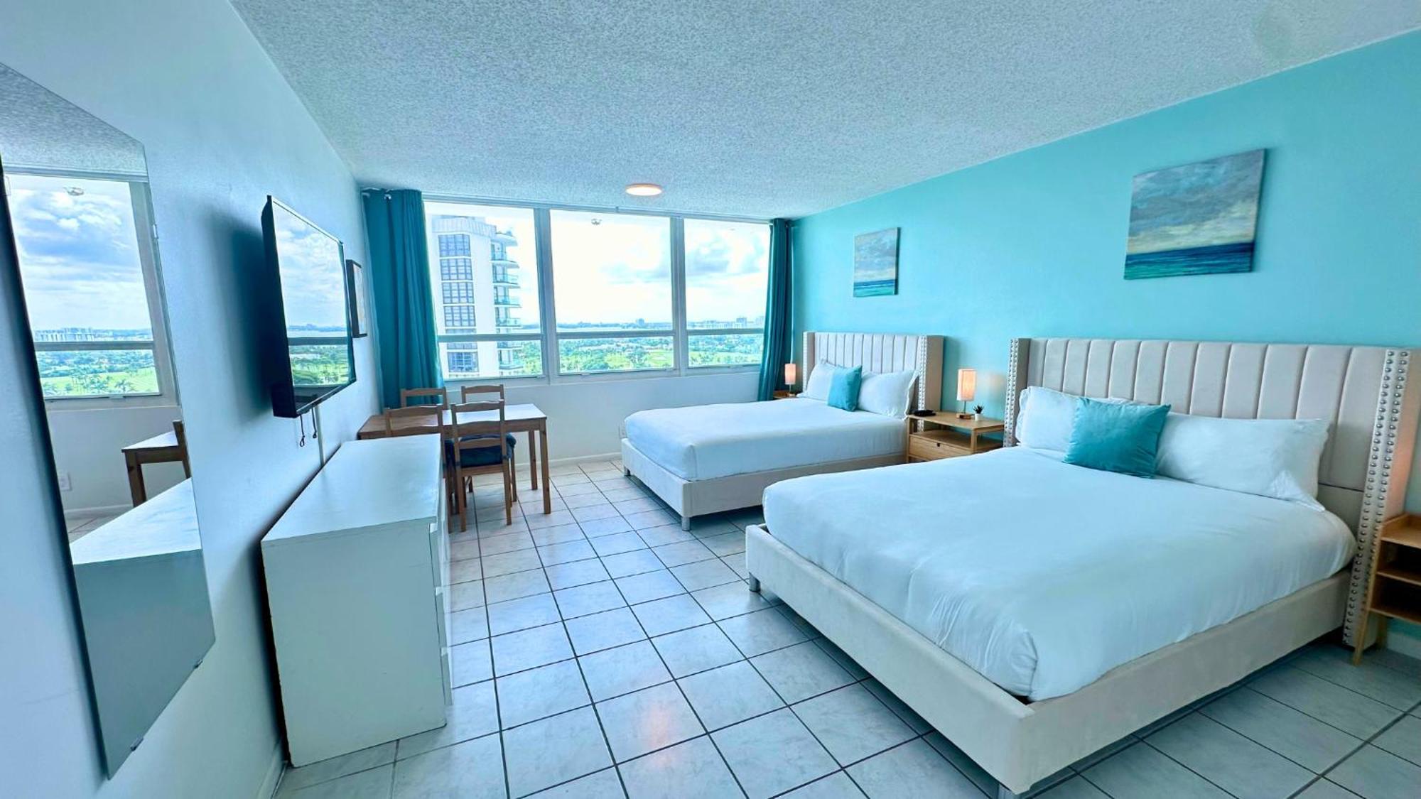Seastays-oceanside Apartment