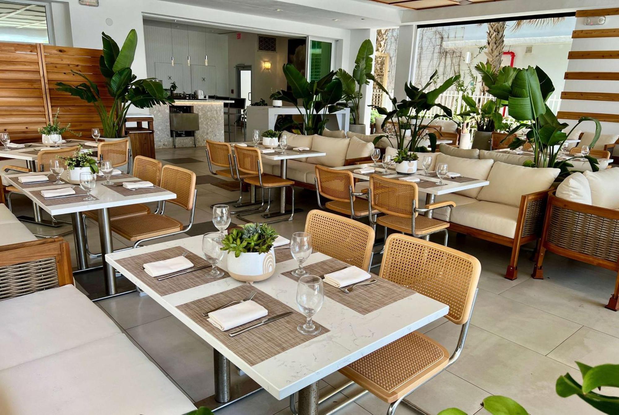 Mb Hotel, Trademark Collection By Wyndham 4*