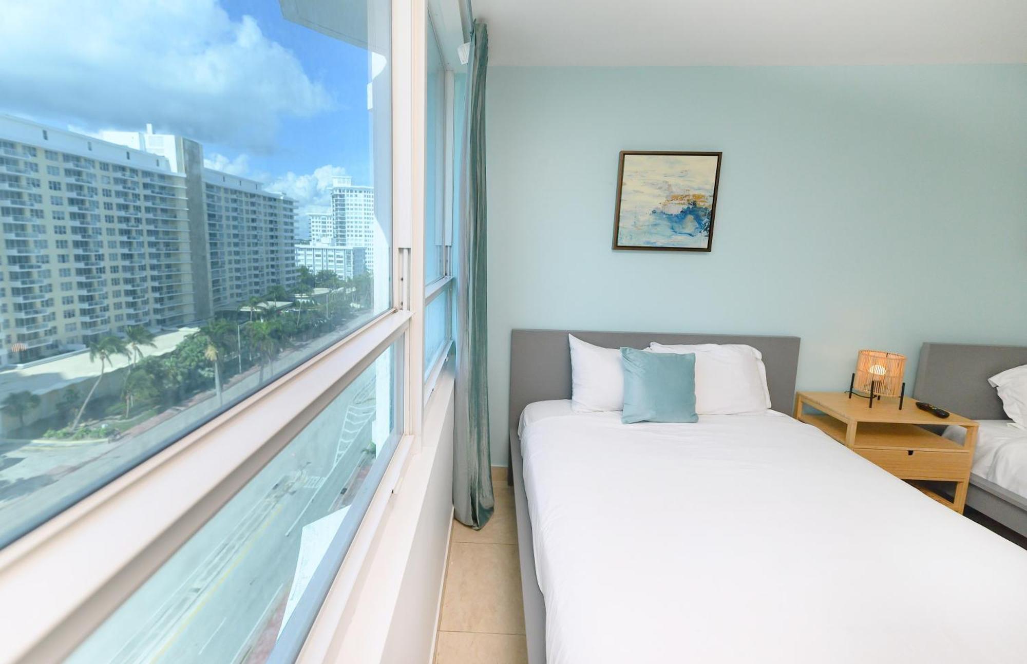 Seastays-beachfront Apartment