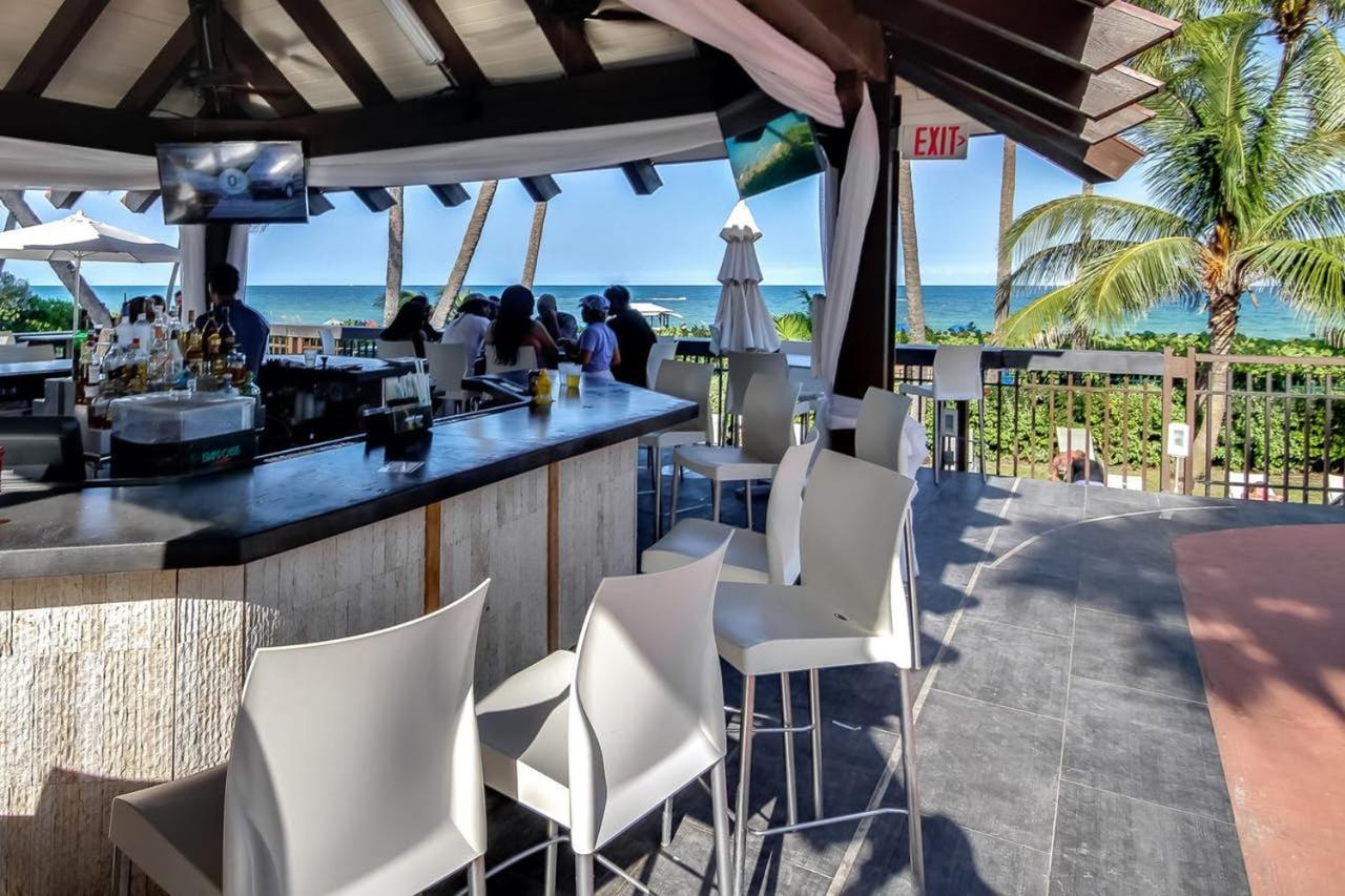 Alexander 1209 Beachfront With 2 Pools , Access, Sauna, Stores *