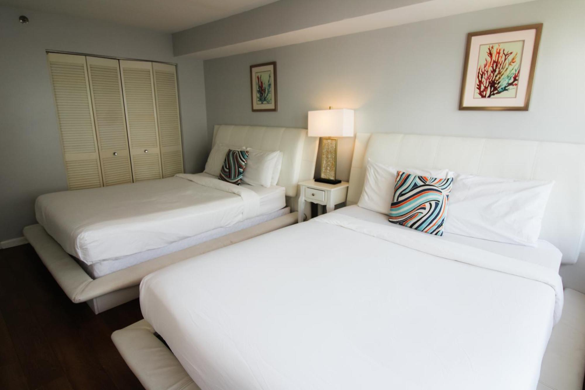 Alexander 1209 Beachfront With 2 Pools , Access, Sauna, Stores Holiday home *