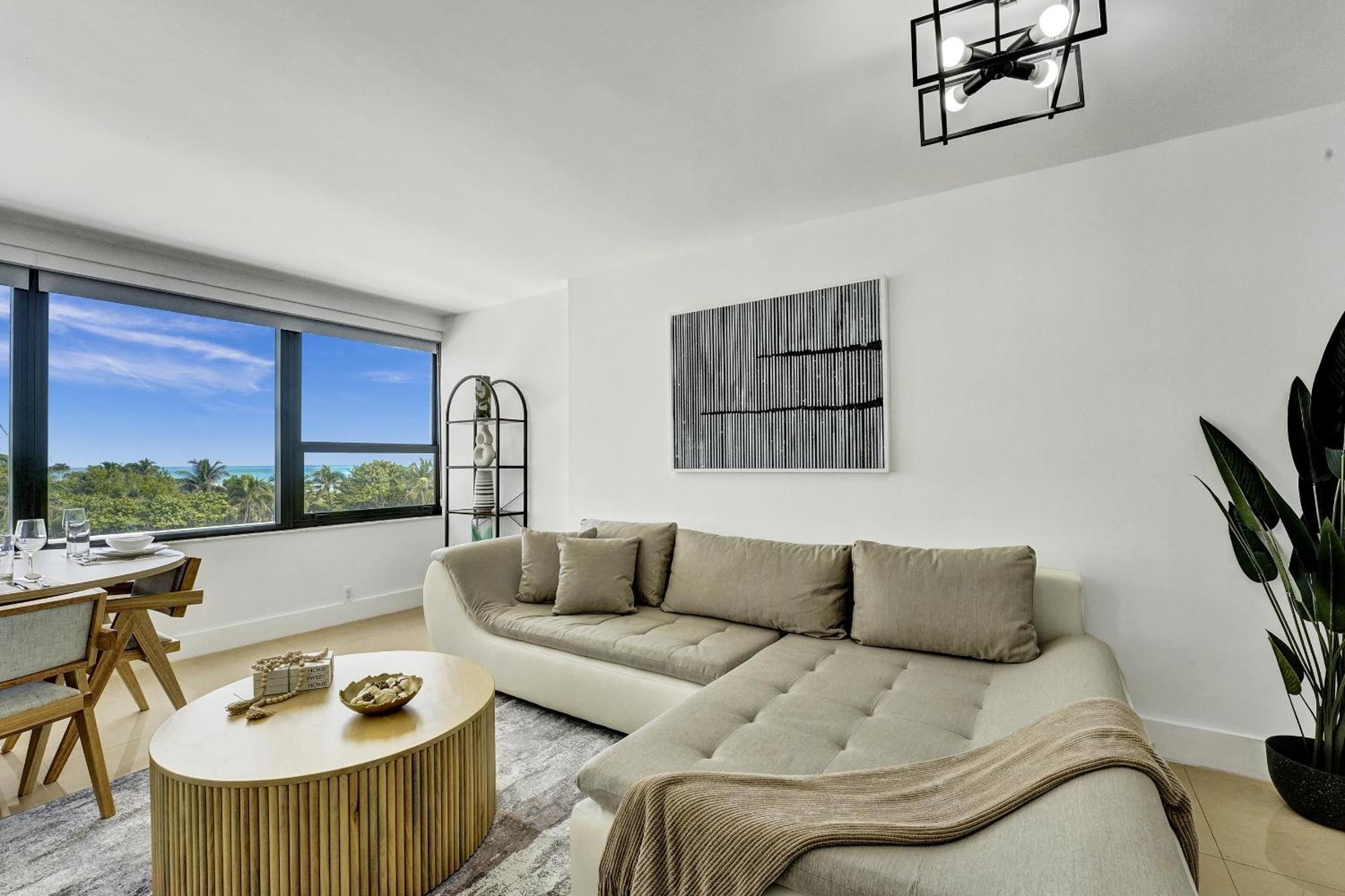 Ocean View Service 504 Apartment *