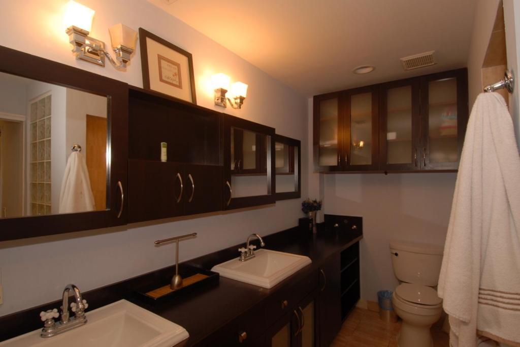 Luxury Ocean Front On Millionaires Row Apartment *