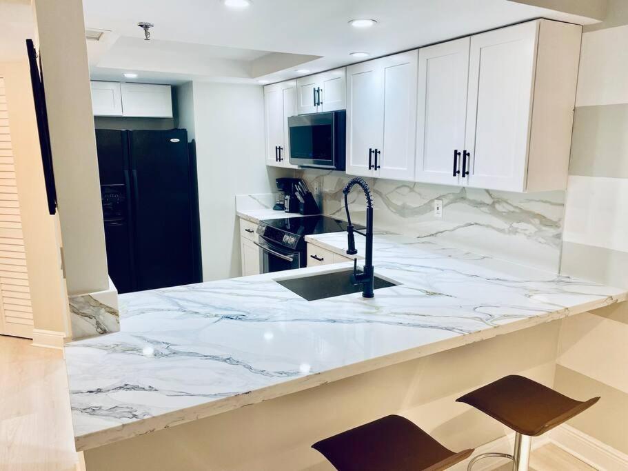 1Br 2Ba Beach Condo Parking Wifi Miami Beach
