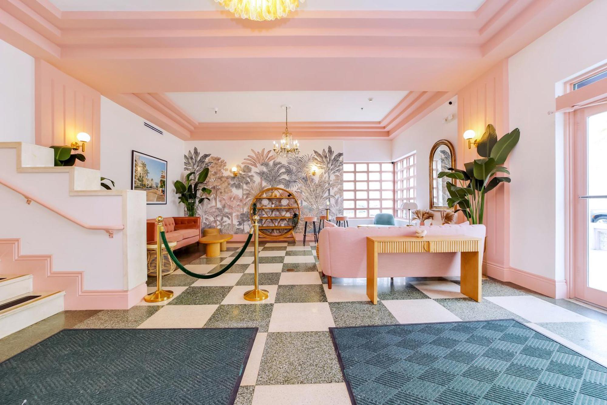 Aparthotel Ocean Spray Miami Beach