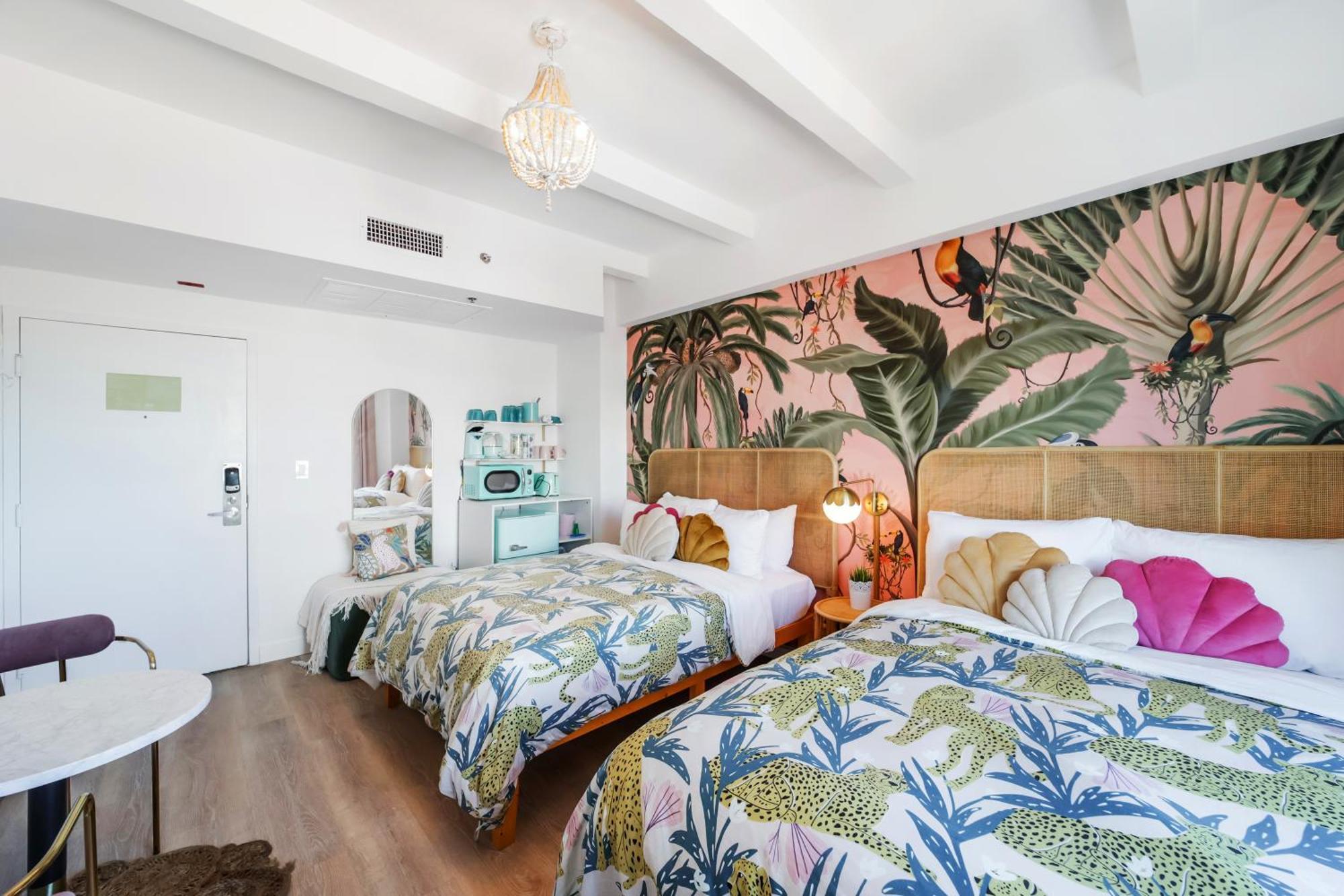 Ocean Spray Aparthotel Miami Beach