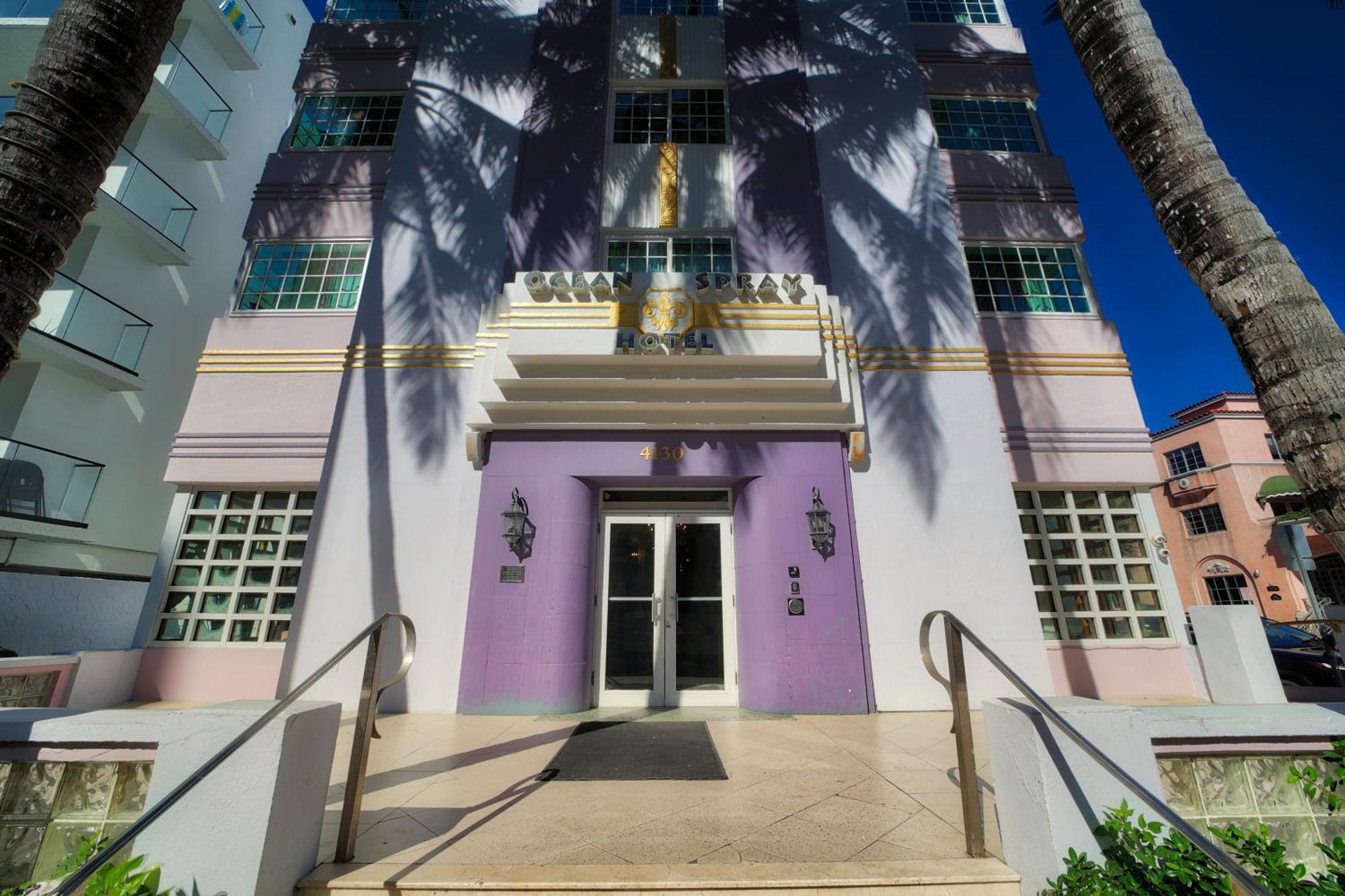 Aparthotel Ocean Spray Miami Beach