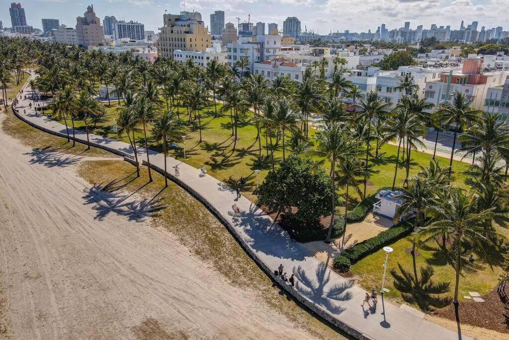 Apartment Easy Ocean Dr Beach, 2 Queenbeds *