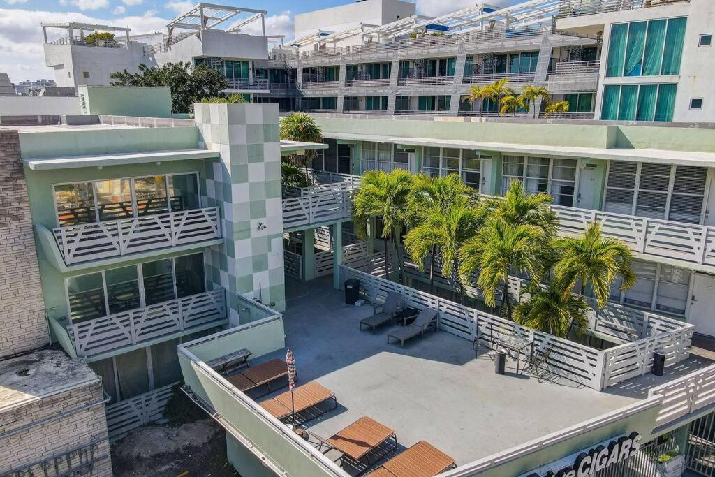 Easy Ocean Dr Beach, 2 Queenbeds Apartment Miami Beach