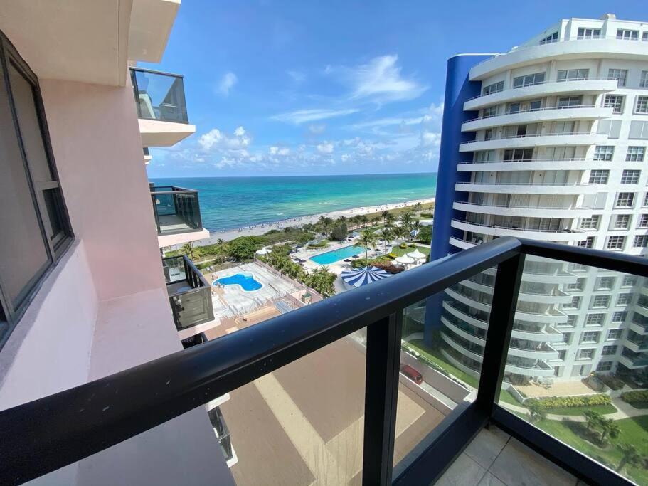 Apartment Sabrinas 2br Modern Beachfront