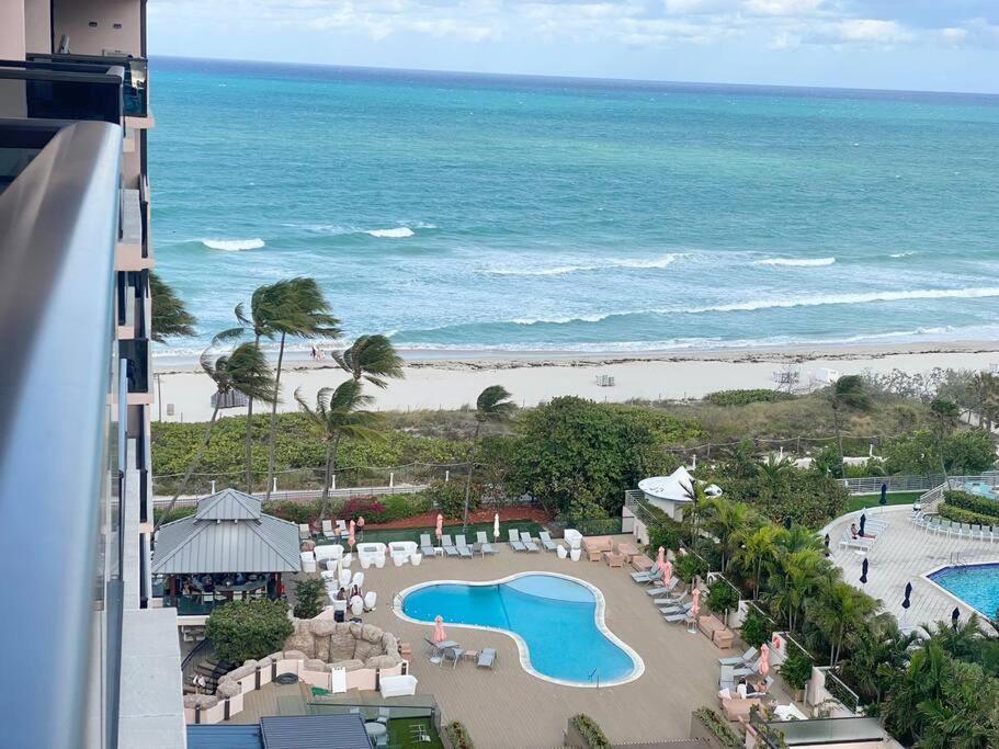 Apartment Sabrinas 2br Modern Beachfront