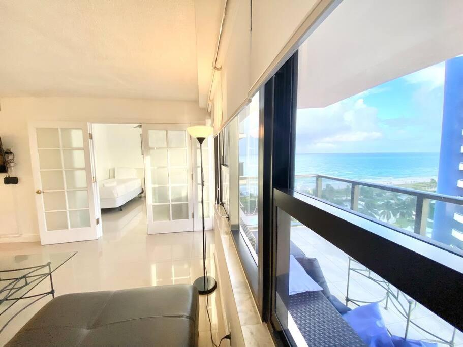 Apartment Sabrinas 2br Modern Beachfront Miami Beach