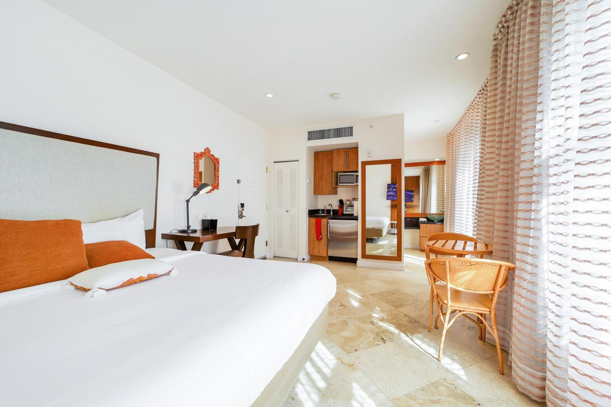 Casa Victoria Orchid Aparthotel