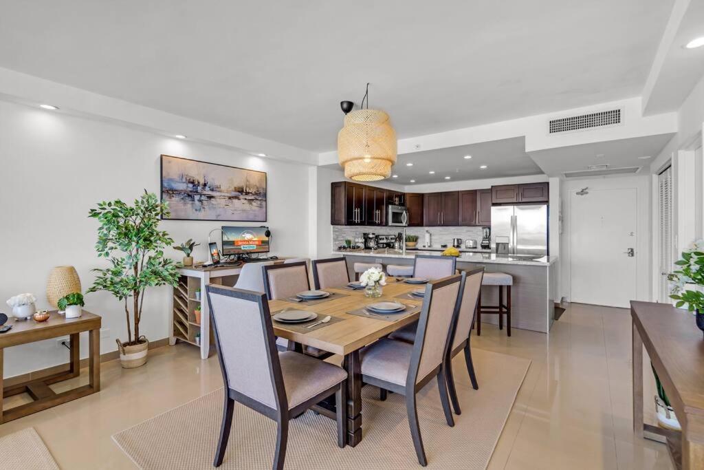 Serena Oceanfront 2 Bedrooms With Direct Oceanview And Parking * Miami Beach