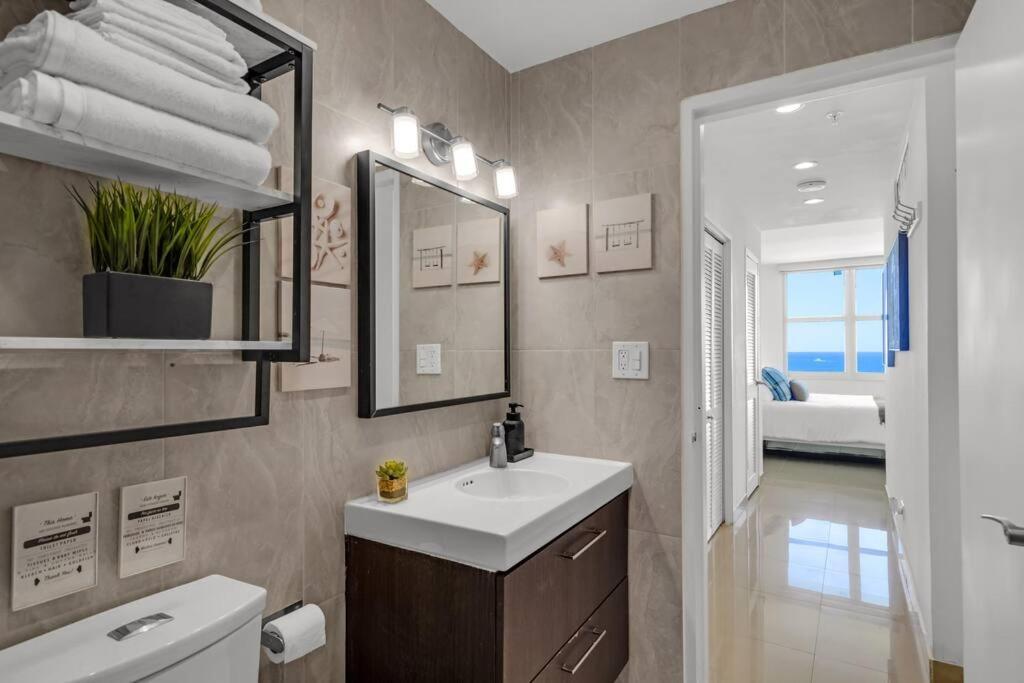 Serena Oceanfront 2 Bedrooms With Direct Oceanview And Parking Apartment