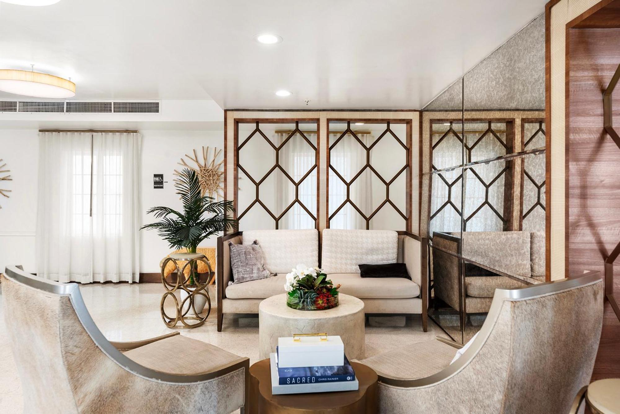 Ocean Hotel Miami Beach