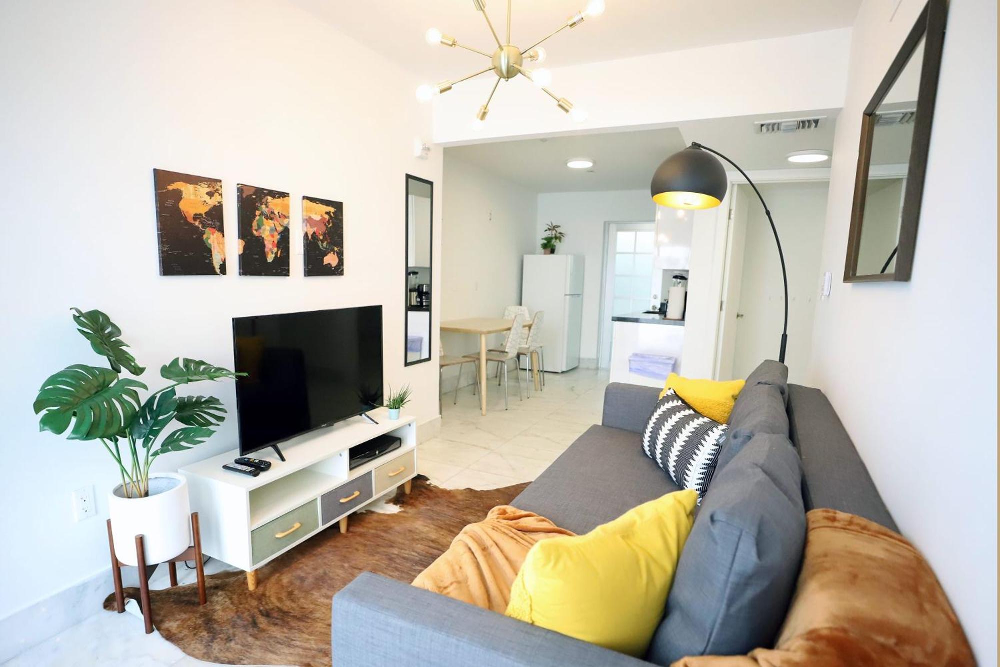 South 2 Bedroom Family Pet Friendly With Free Parking On Premise Miami Beach