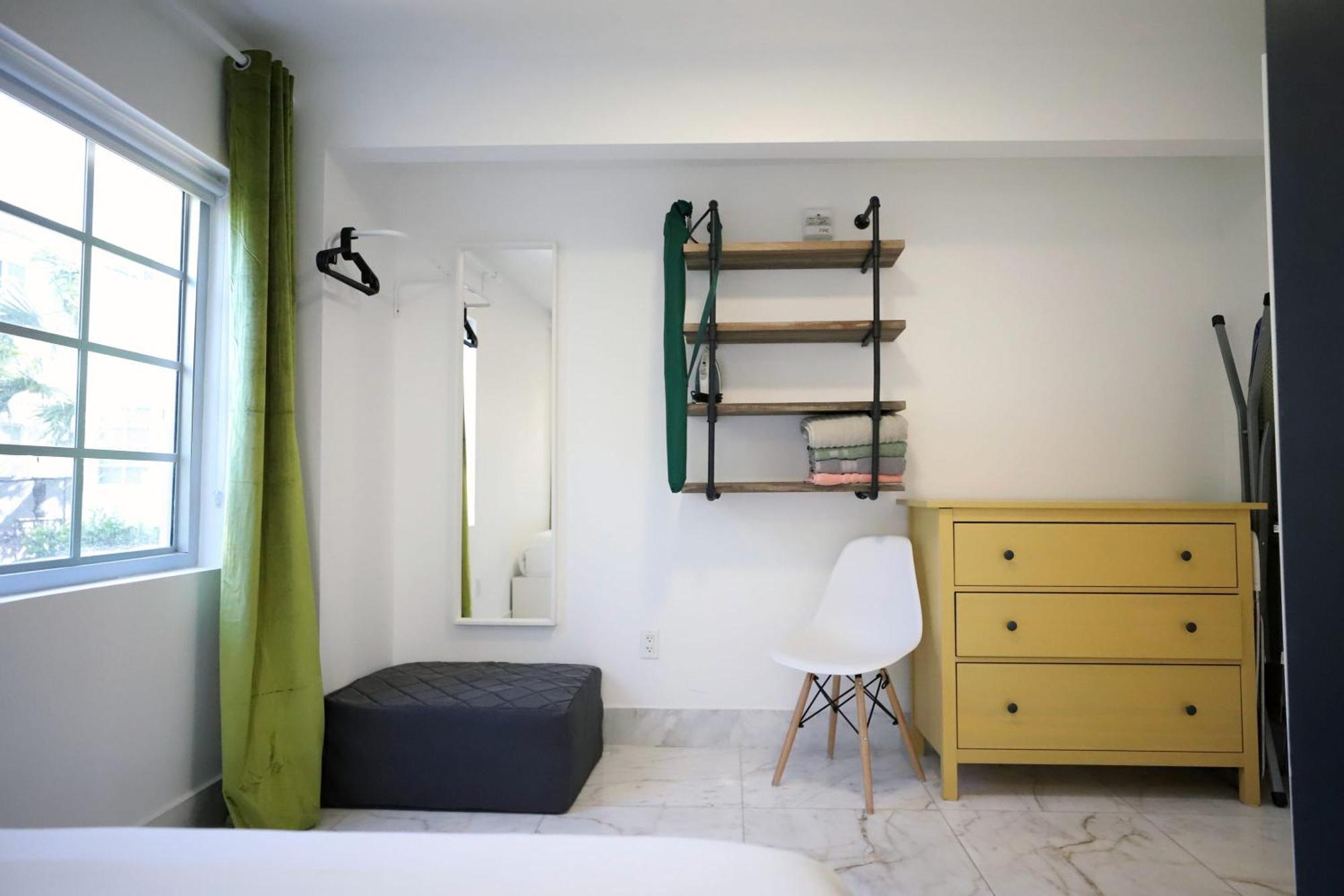 South 2 Bedroom Family Pet Friendly With Free Parking On Premise Miami Beach