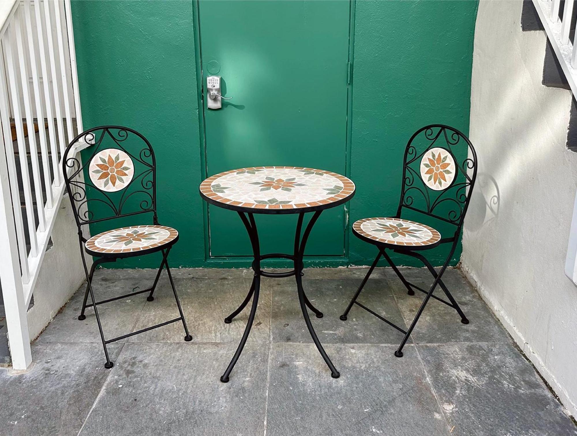 With Private Patio Free Parking Family Friendly No Pet Fee *