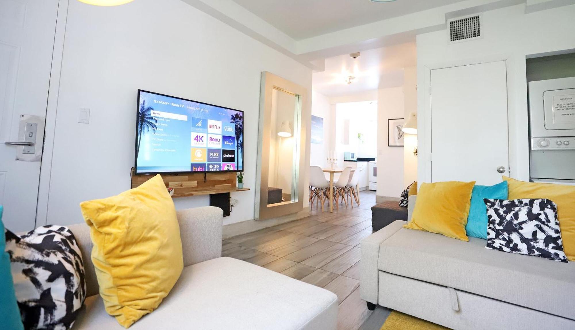 South 2 Bedroom 2 Bathroom Steps To Ocean Drive