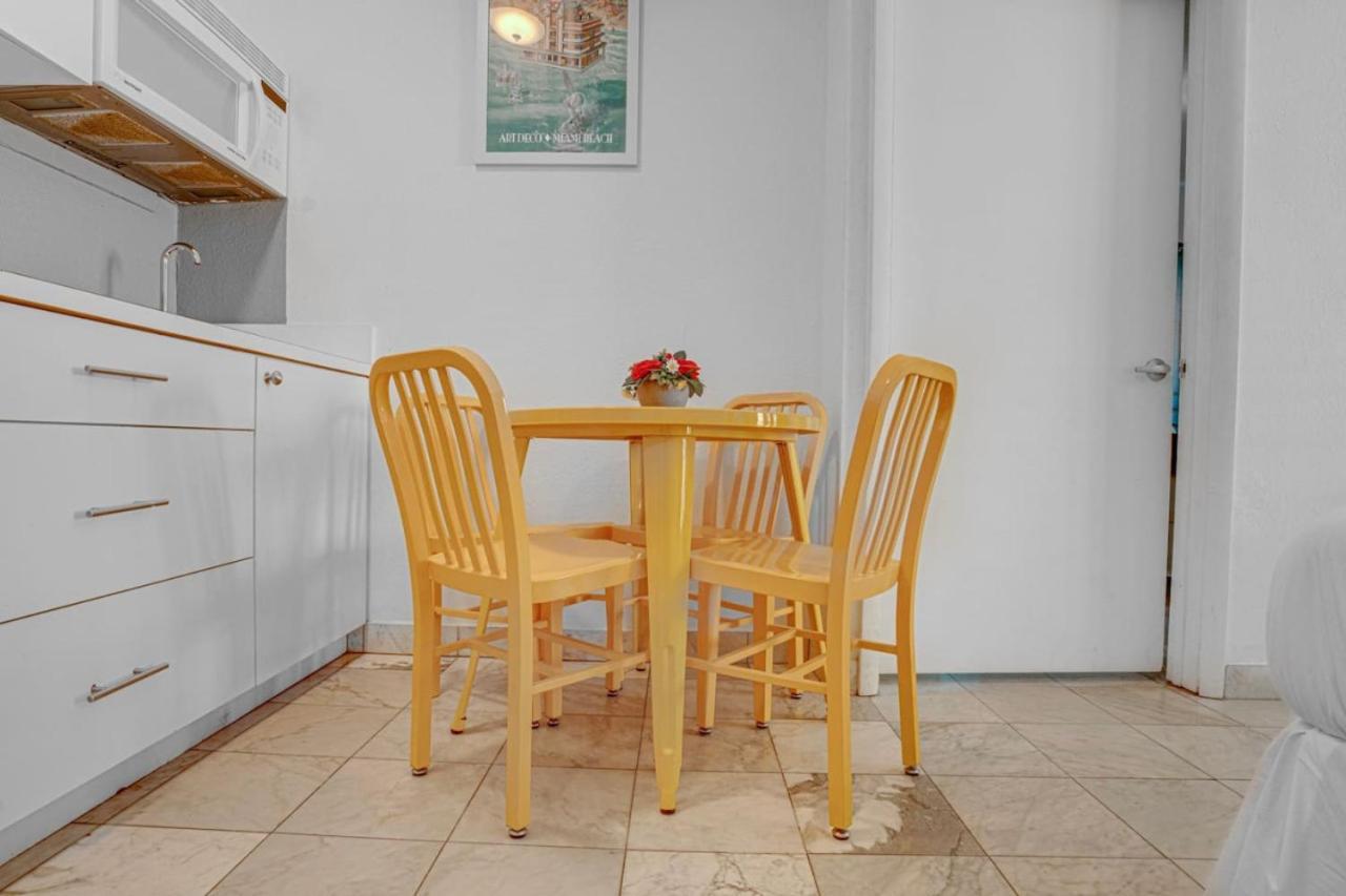 Apartment Relaxing Getaway 1br, Sleeps 4, Sun Deck *