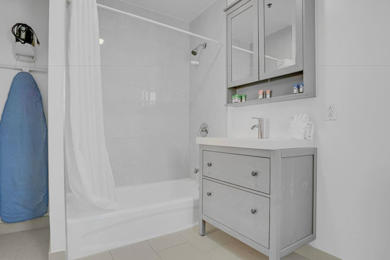 Apartment Relaxing Getaway 1br, Sleeps 4, Sun Deck Miami Beach
