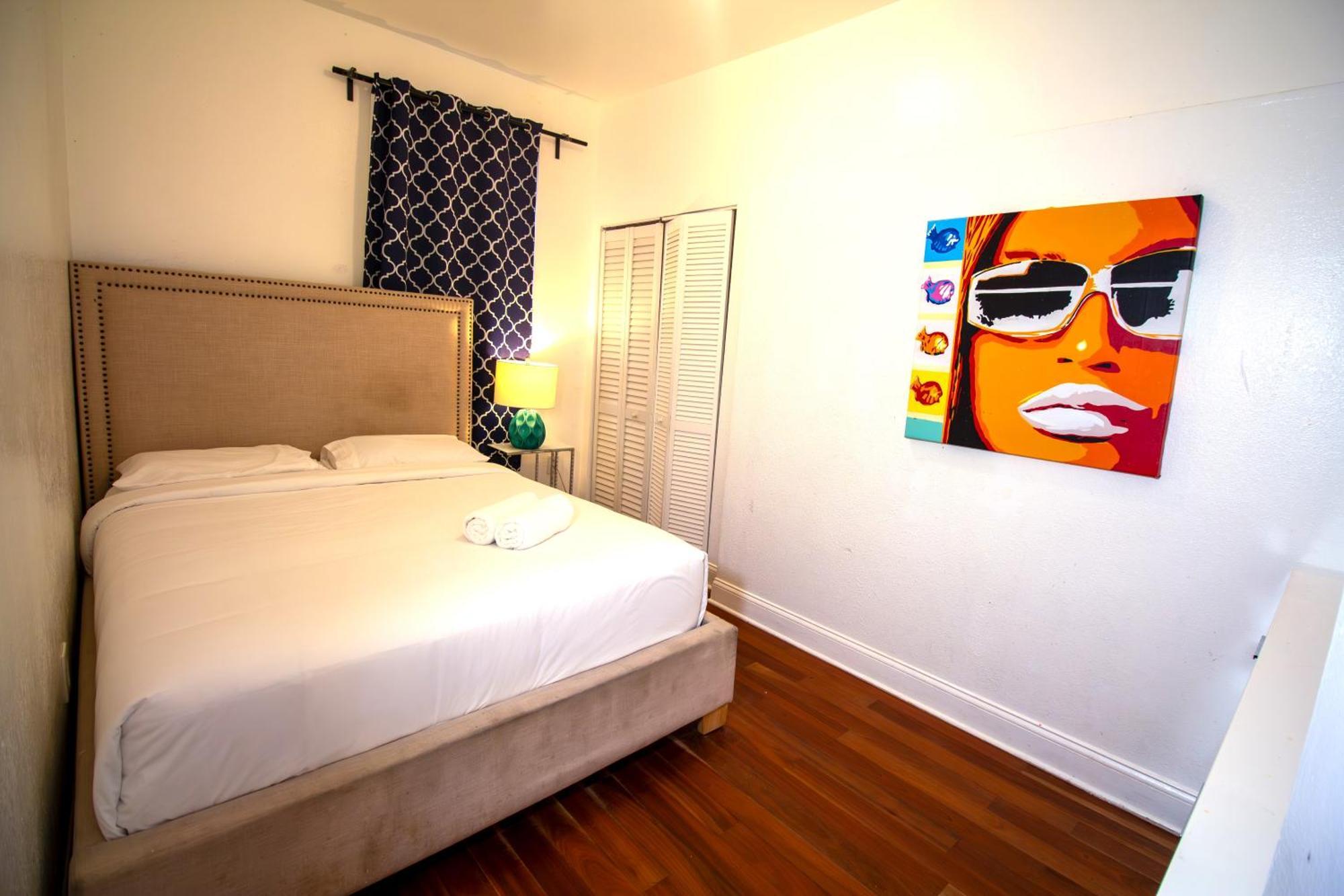 Hispaniola Part Of The Oasis Casita Collection Apartment Miami Beach