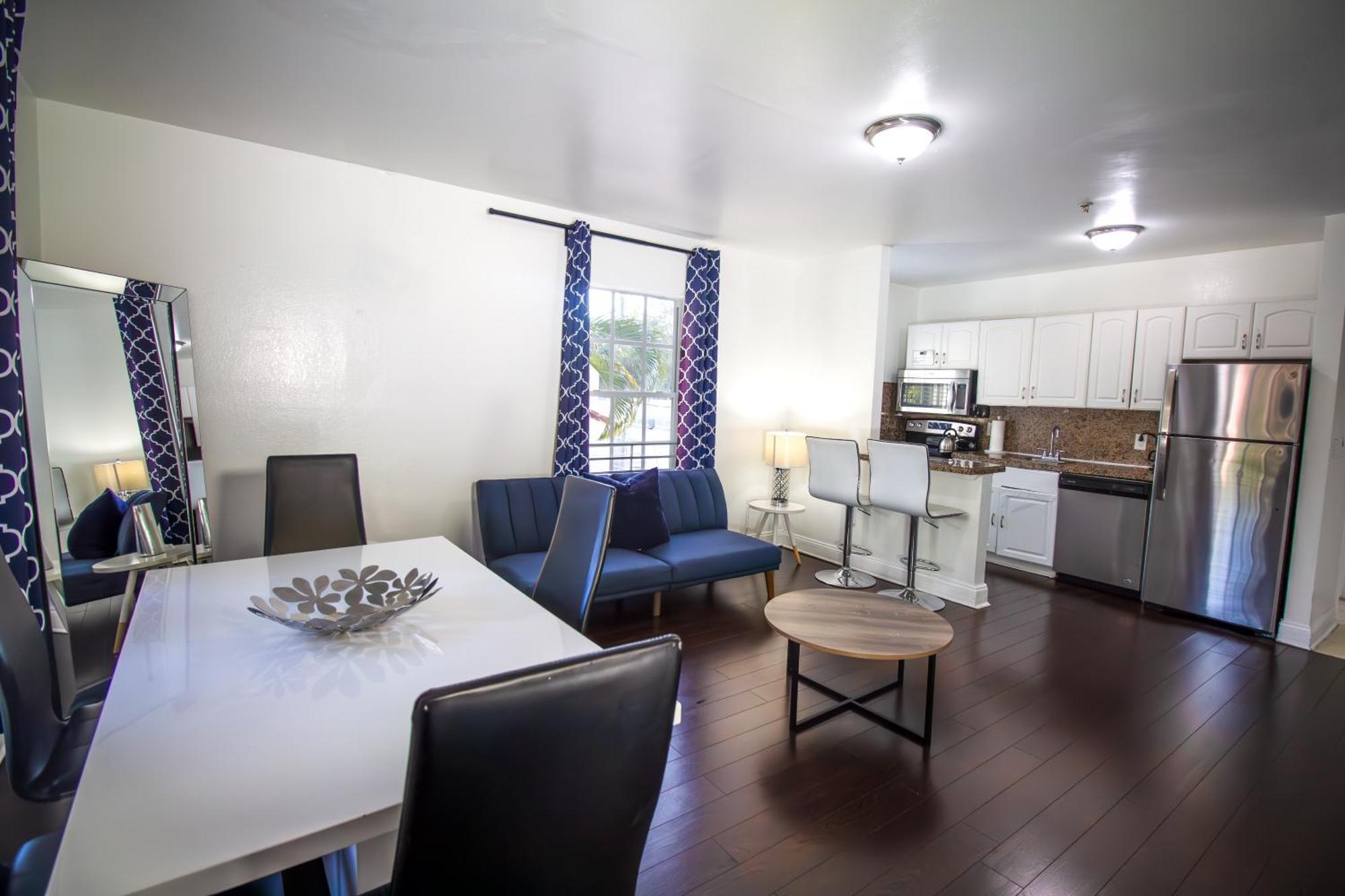 Apartment Hispaniola Part Of The Oasis Casita Collection