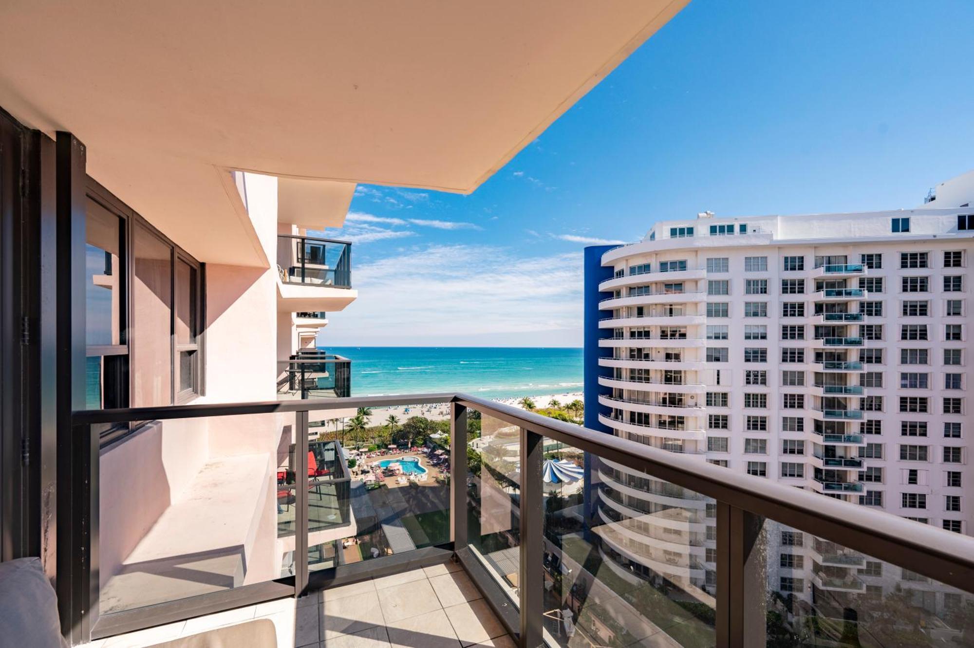 Apartment Luxury Beachfront 1415 *