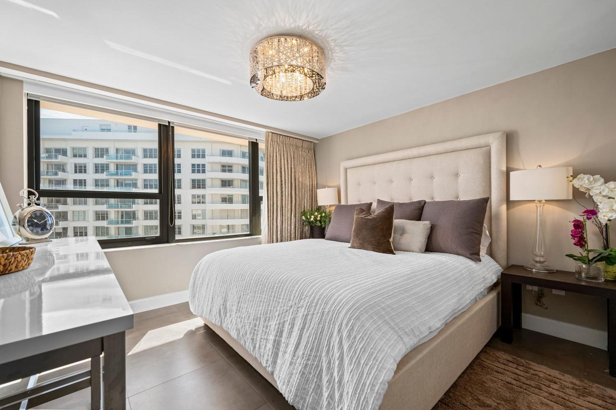 Luxury Beachfront 1415 Apartment