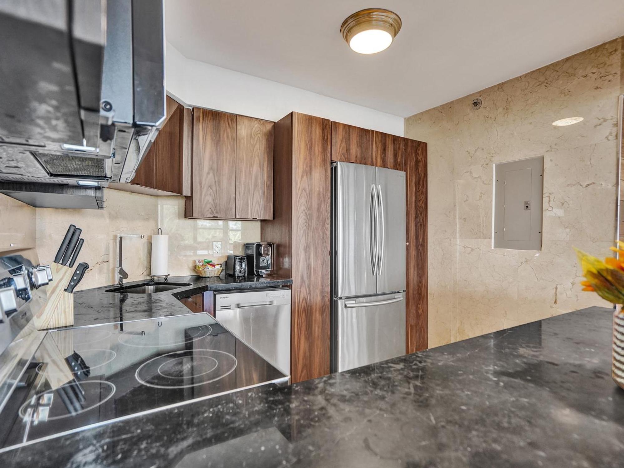 Luxury Ocean View Amenities 501 Apartment *