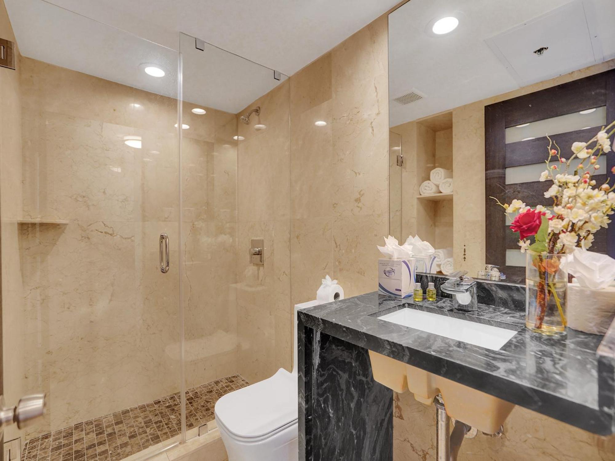 Luxury Ocean View Amenities 501 Apartment Miami Beach