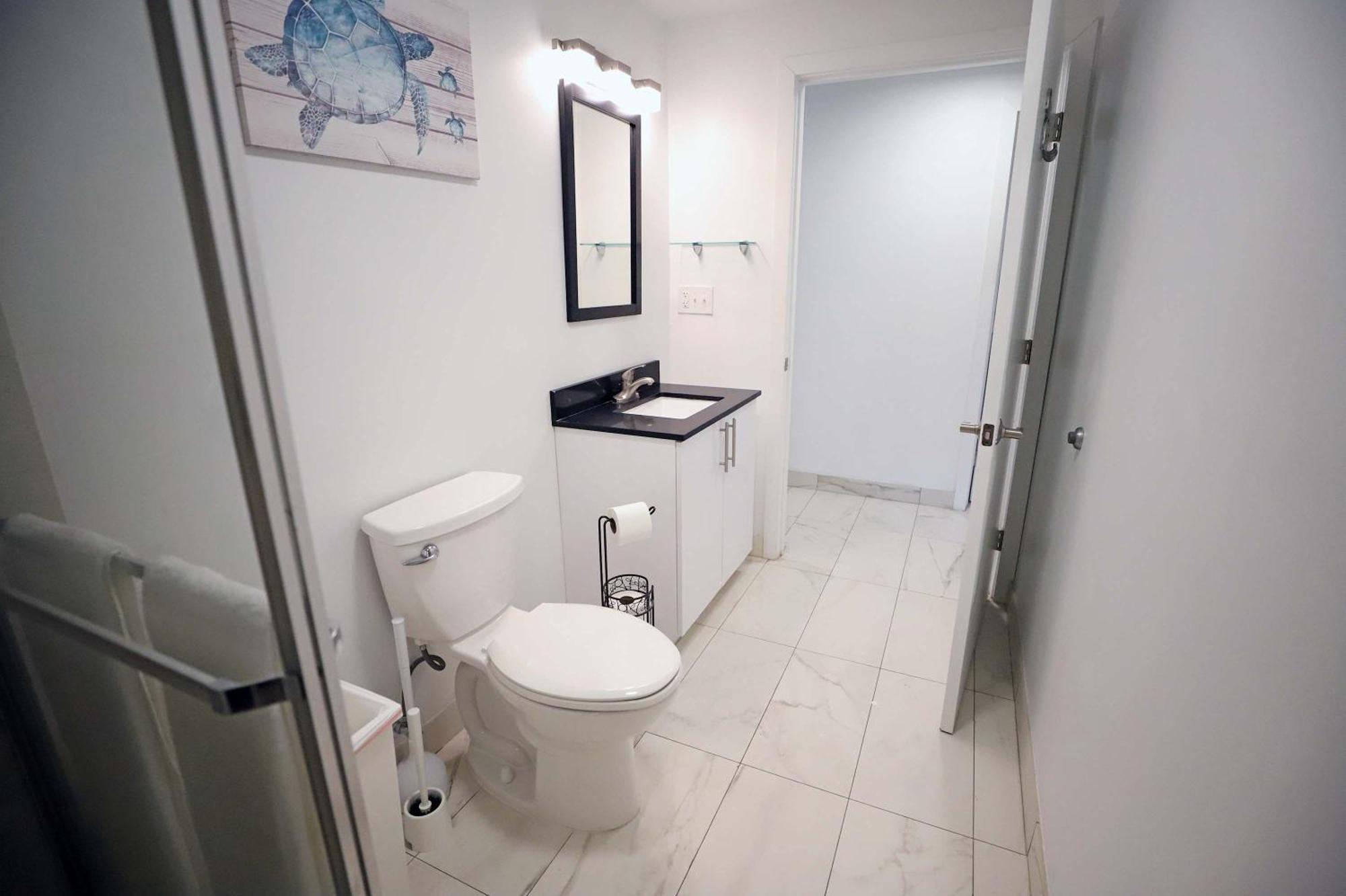 3 Bedroom 3 Bathroom Miami With Free Parking *