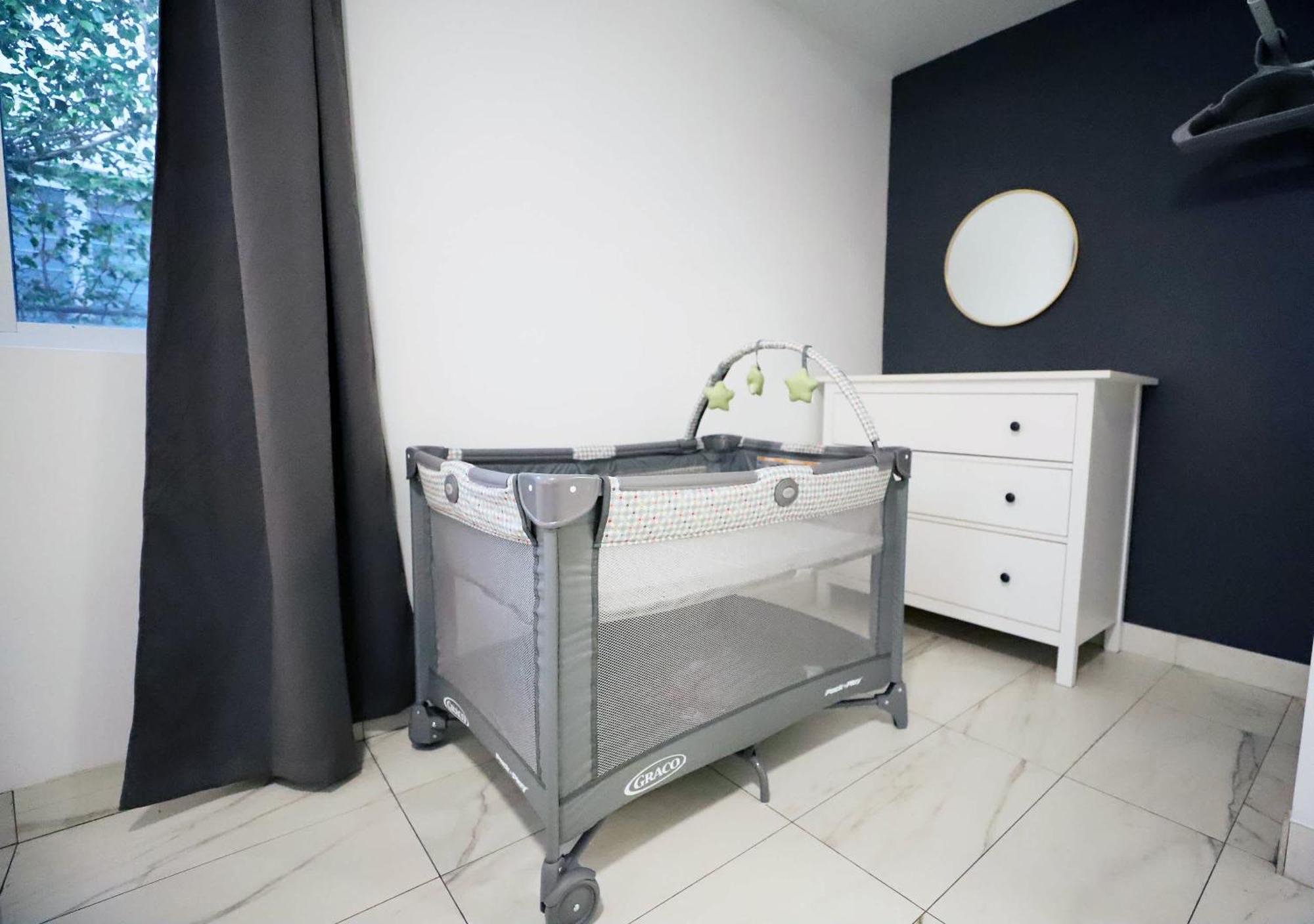 Apartment 3 Bedroom 3 Bathroom Miami With Free Parking Miami Beach