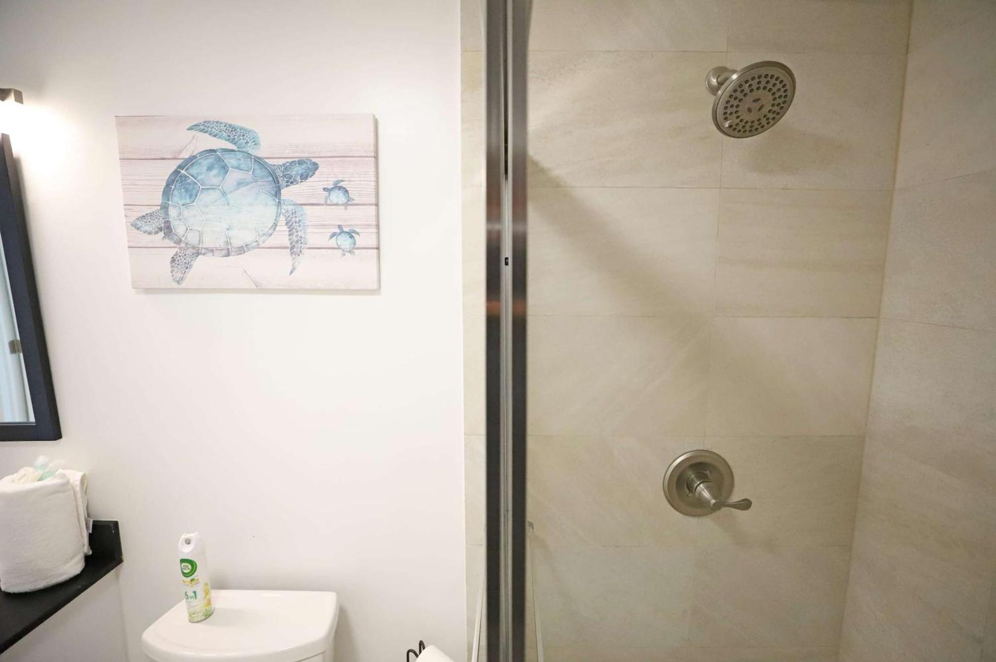 Family Friendly Steps To Miami With Free Parking * Miami Beach