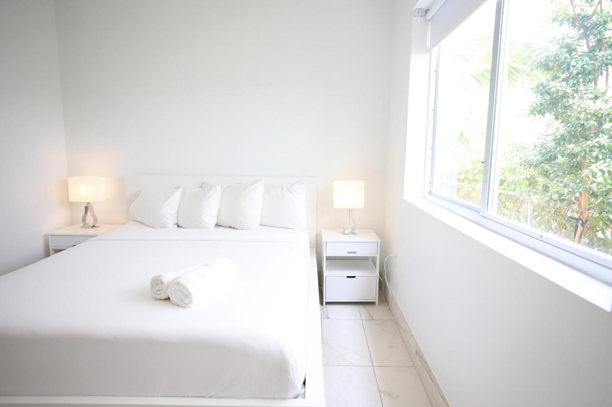 Family Friendly Steps To Miami With Free Parking