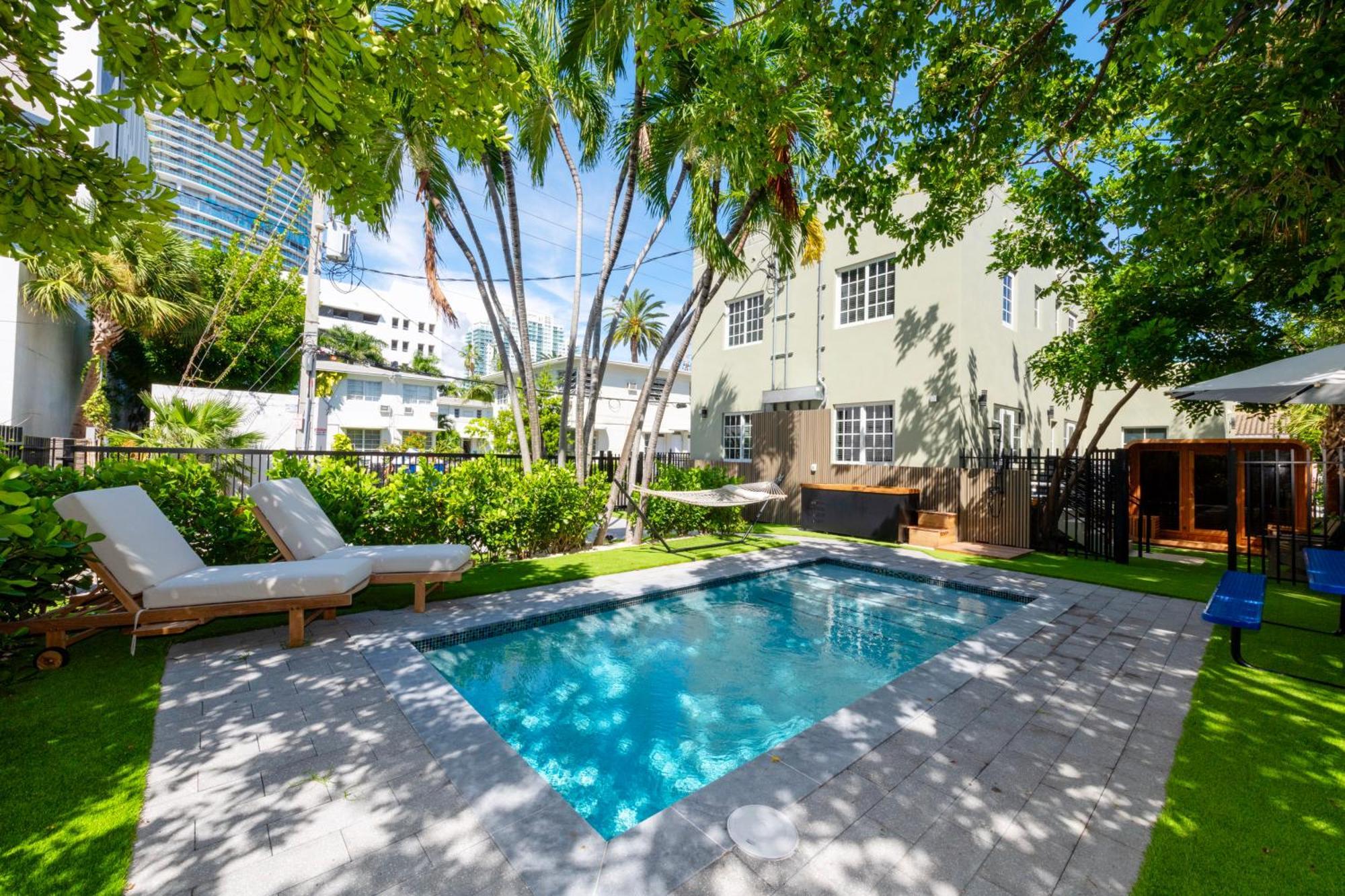 Private Miami With Heatedpool And Cold Plunge