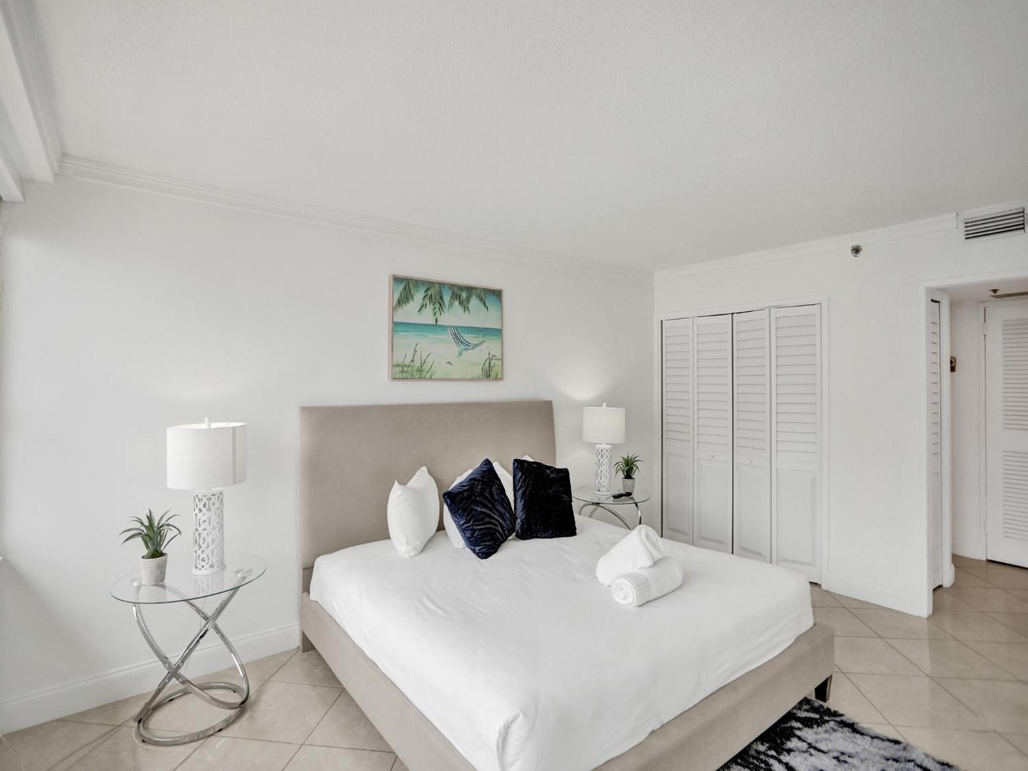 Spacious Ocean View Service 1507 Apartment *