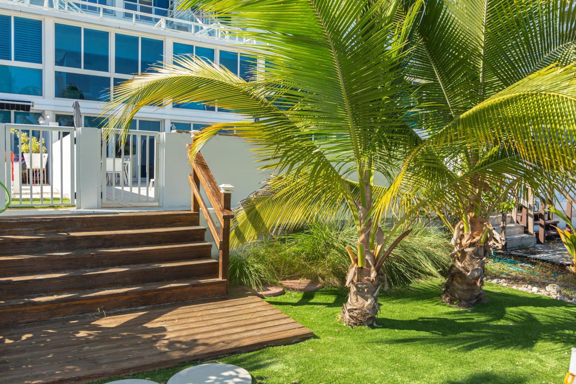 Girasole Miami Beach