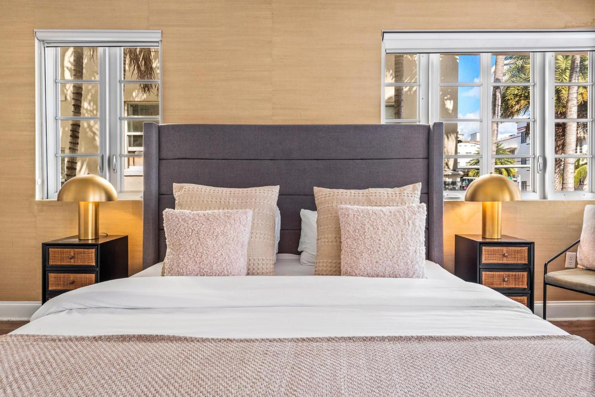 Luxuri Miami Beach