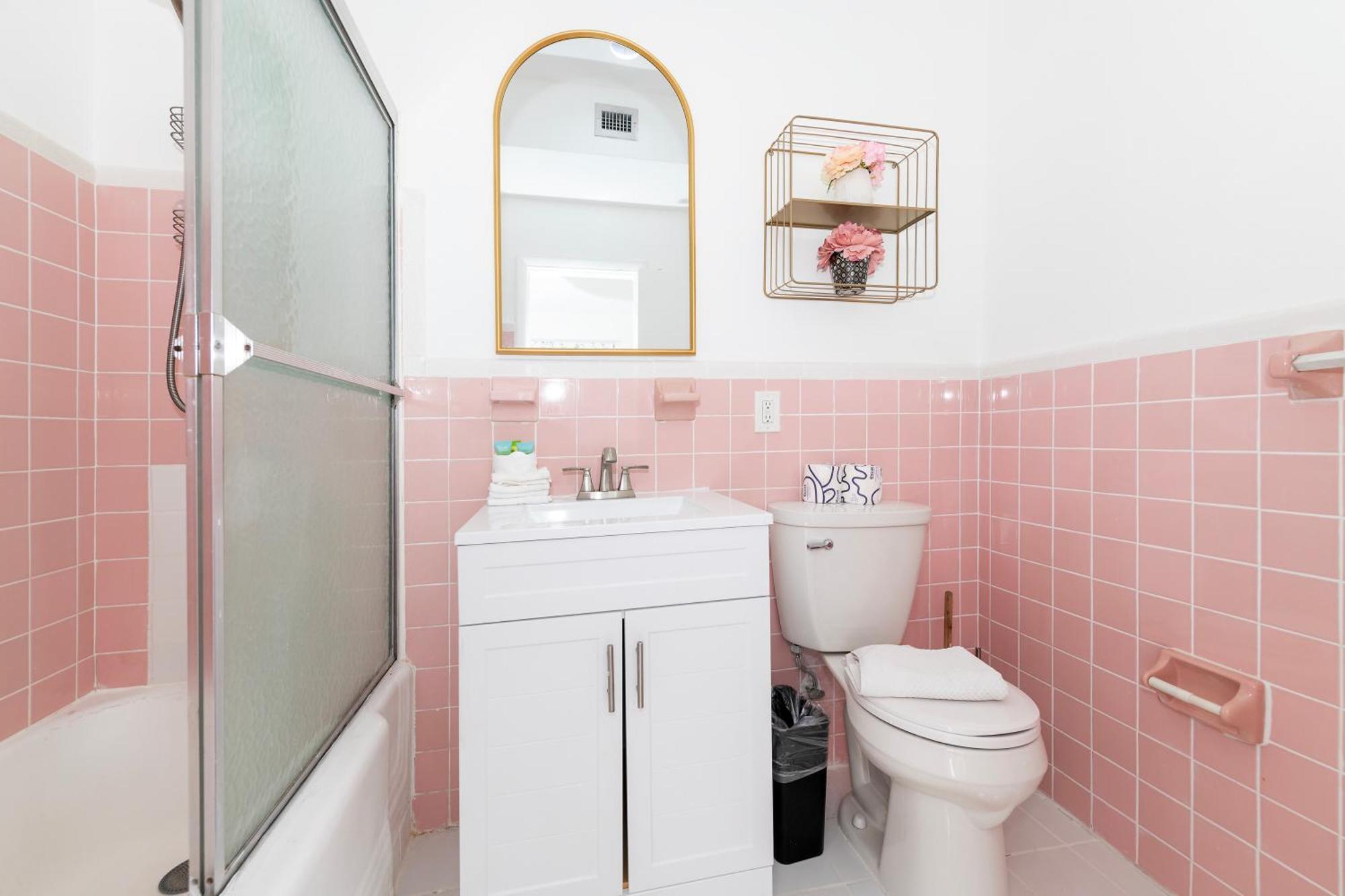 Art Deco Washingthon Apartment *