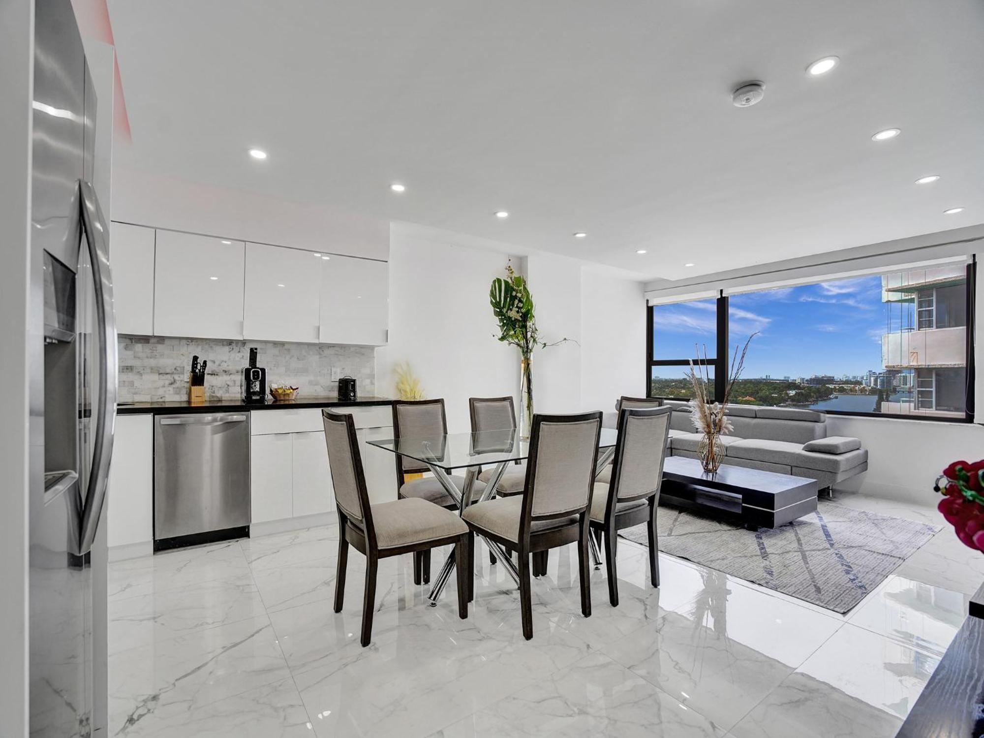 Apartment Ocean View Beachside Bliss Service 1218 Miami Beach