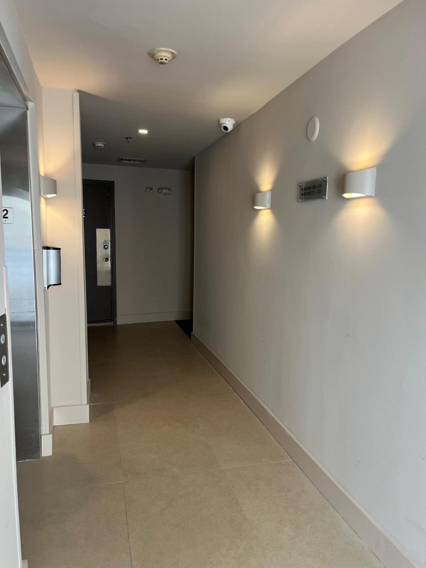 Apartment Gorgeous Coastal Ph With Large Private Terrace