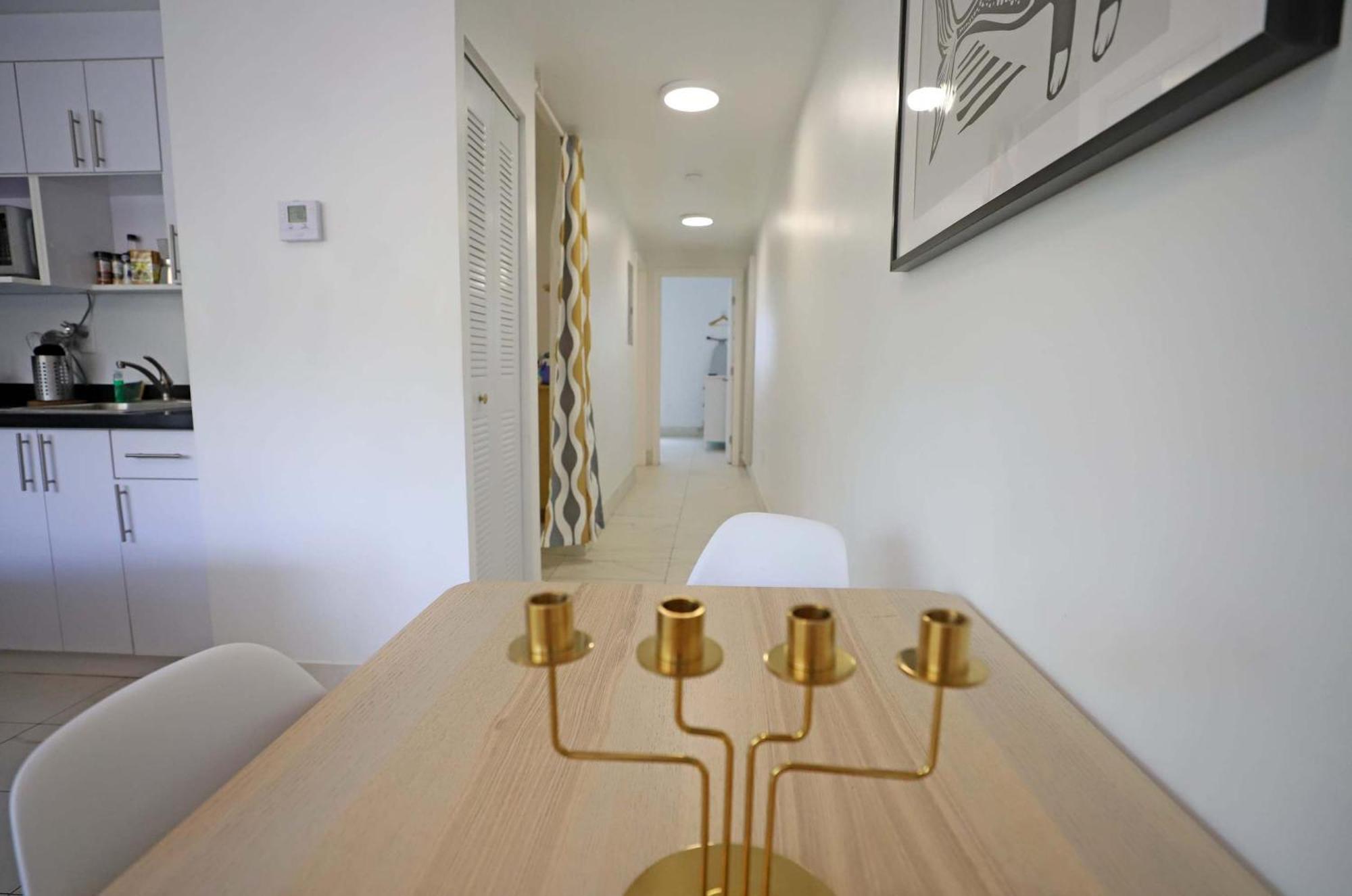 Family Friendly Steps To Miami With Free Parking *