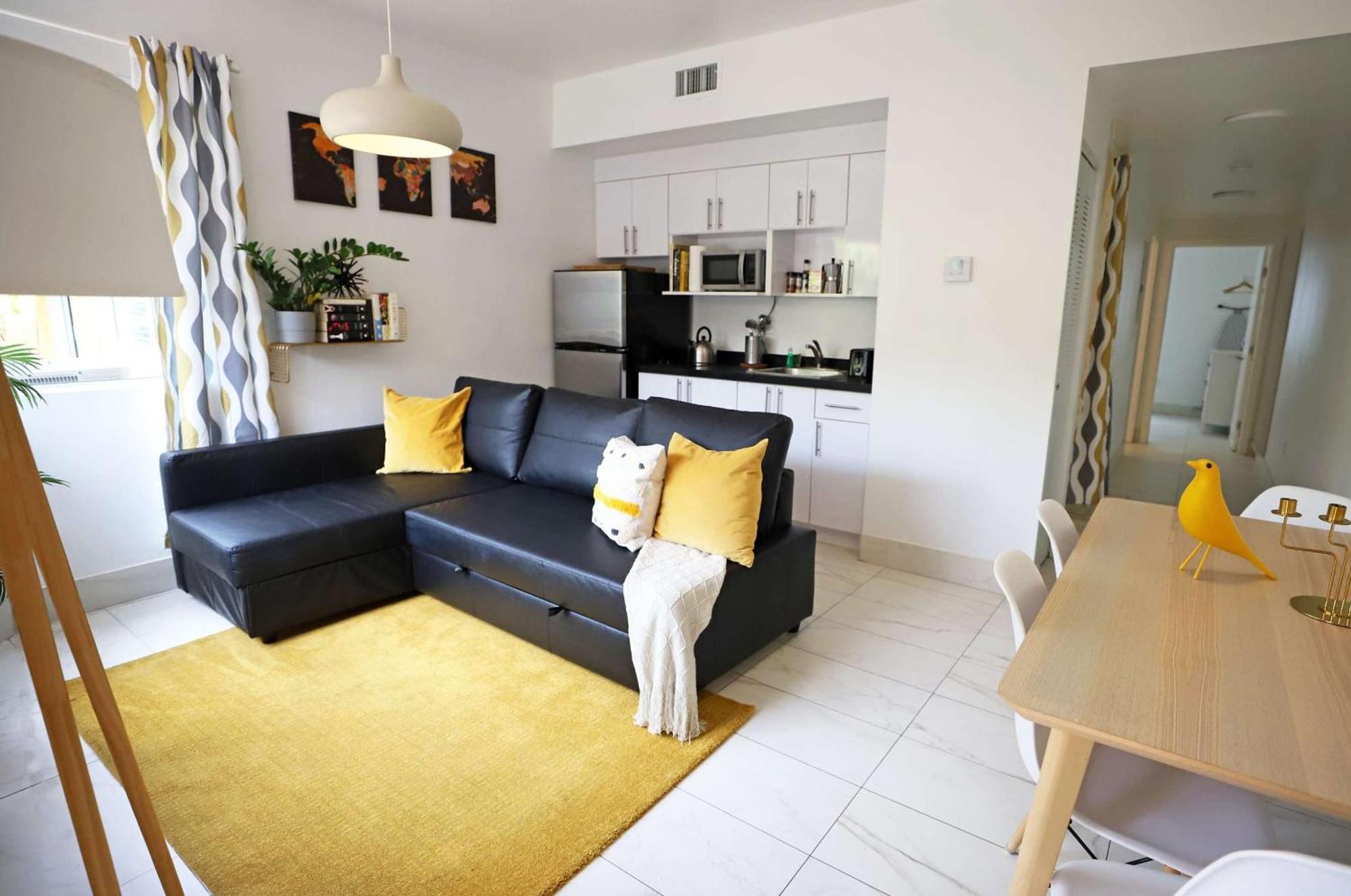 Family Friendly Steps To Miami With Free Parking