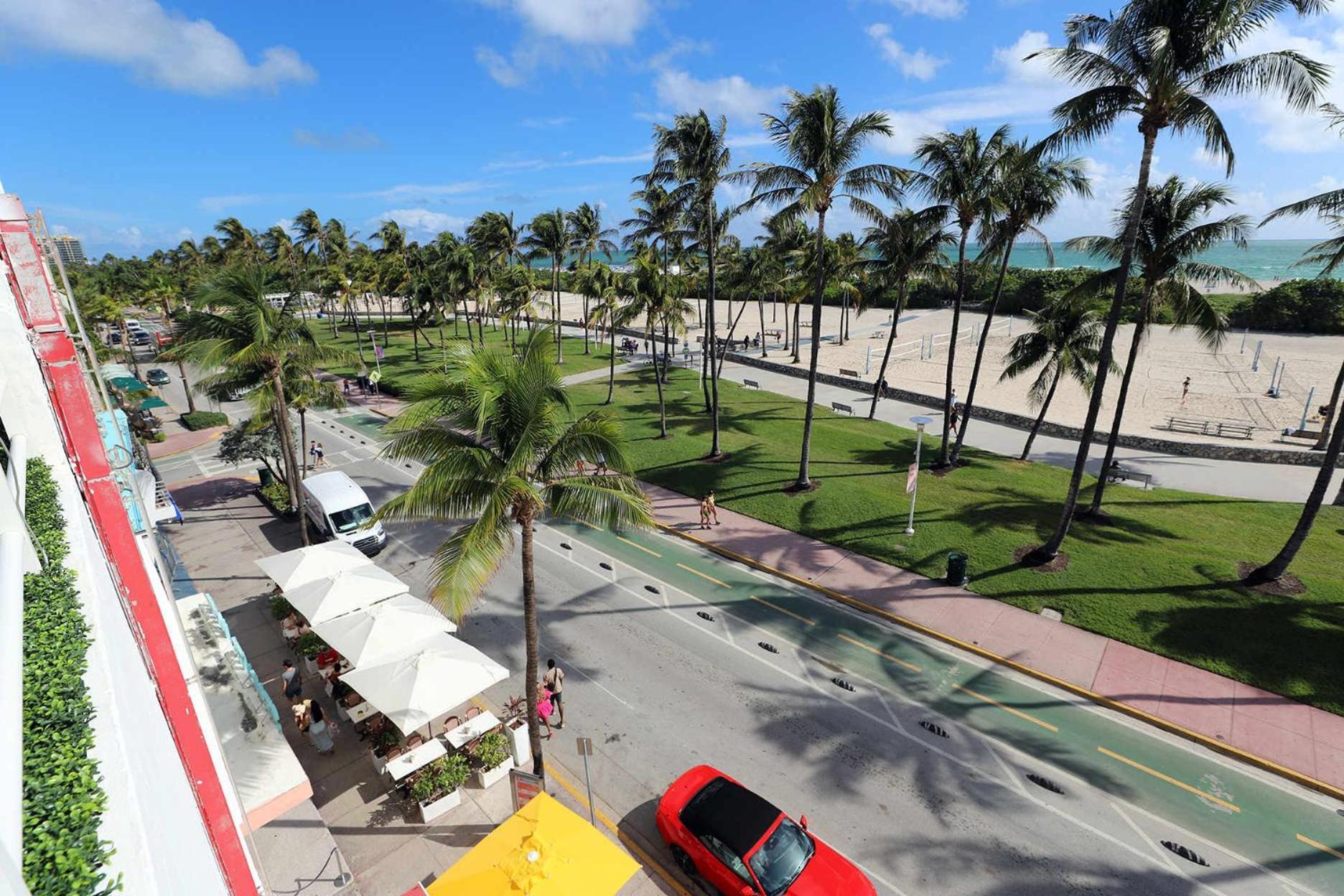 Rooftop Retreat On Ocean Drive With View *