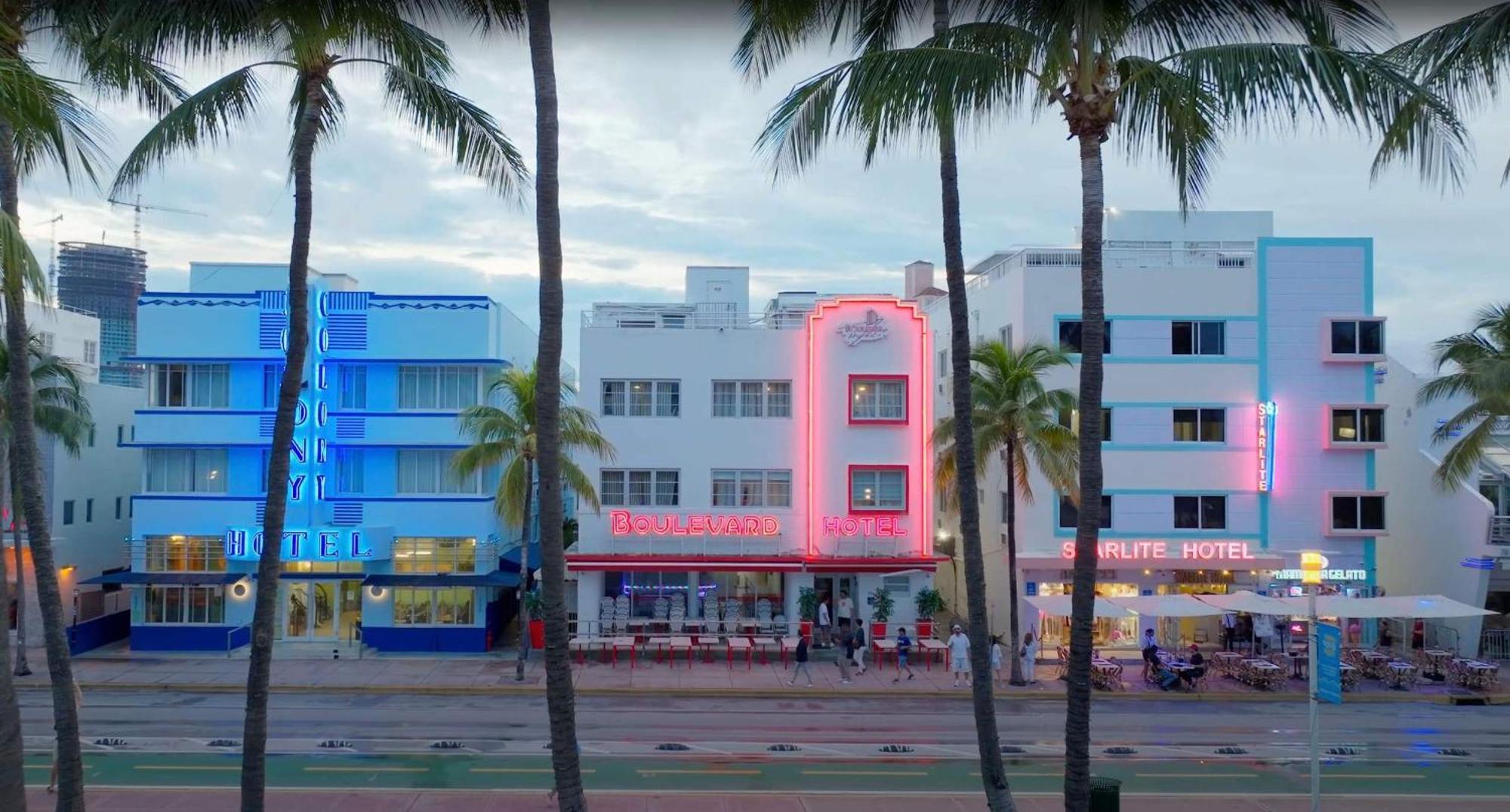Apartment Rooftop Retreat On Ocean Drive With View