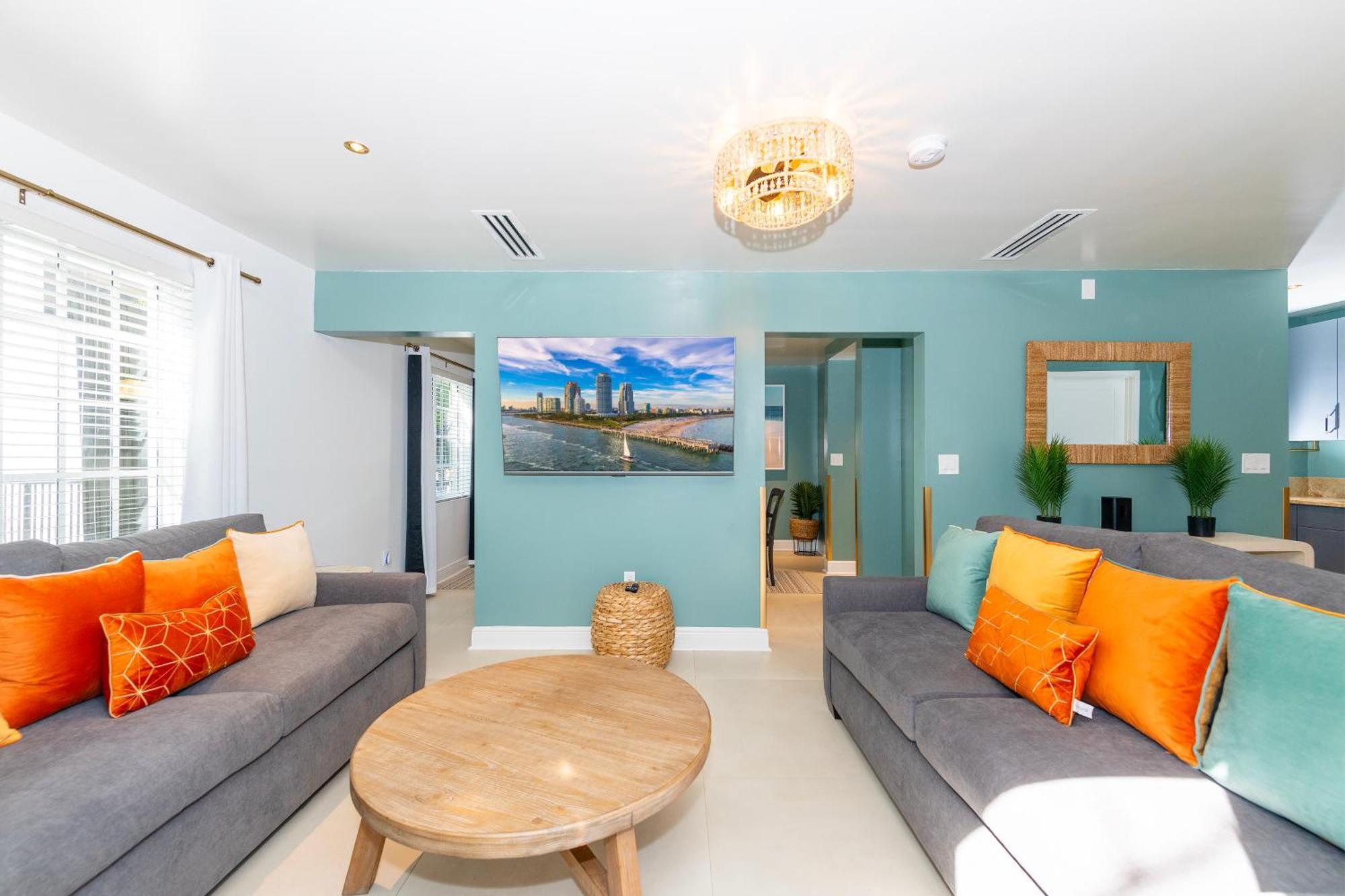 Villa Private Miami With Heatedpool And Cold Plunge Miami Beach