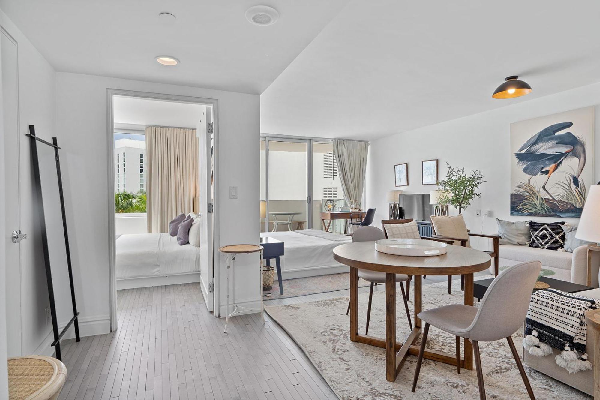 1100 West South Luxe Miami By Joe Semary *